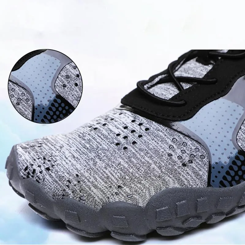 (1 pair) Size 40 Beach Water Shoes Breathable Water Shoes Anti-Slip Swim Shoes - Gray / Pink