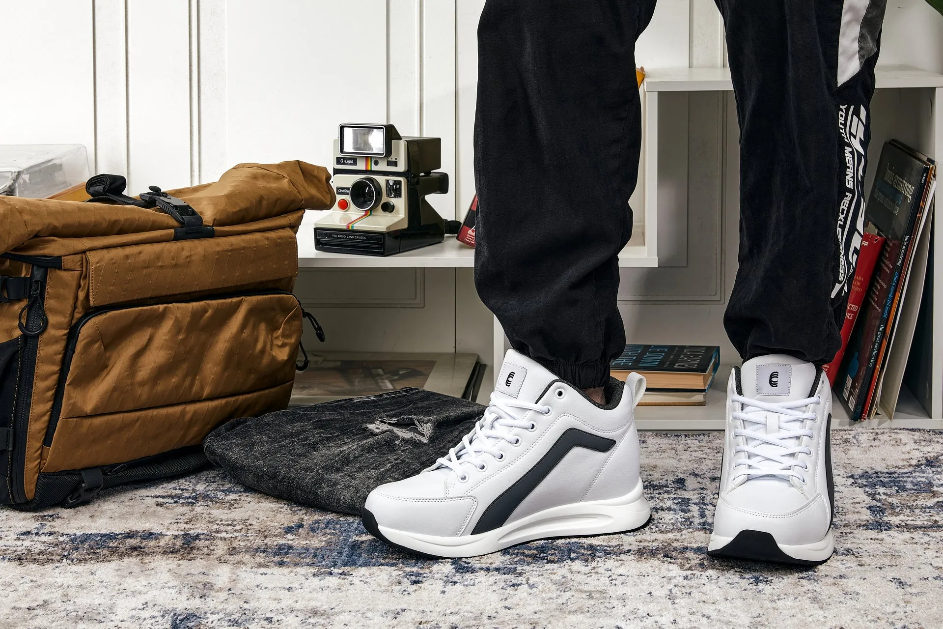 CALTO - S23305 - 3.2 Inches Taller (White) - Sneakers
