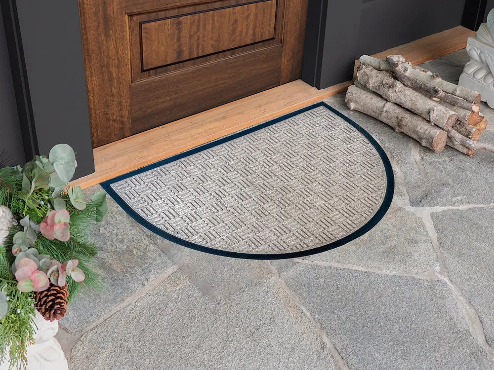 Checker Half Round Indoor Outdoor Door Mat - 24" x 36"