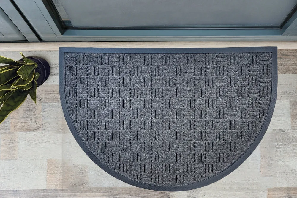 Checker Half Round Indoor Outdoor Door Mat - 24" x 36"