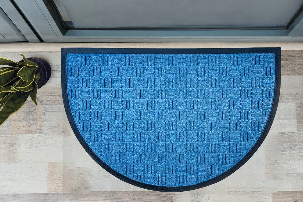 Checker Half Round Indoor Outdoor Door Mat - 24" x 36"