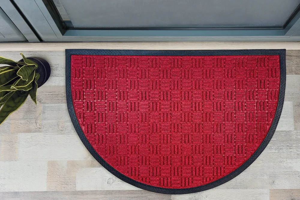 Checker Half Round Indoor Outdoor Door Mat - 24" x 36"