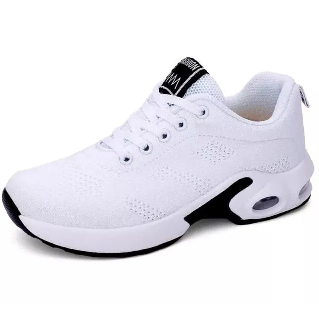 Comfortable Athletic Training Sneakers