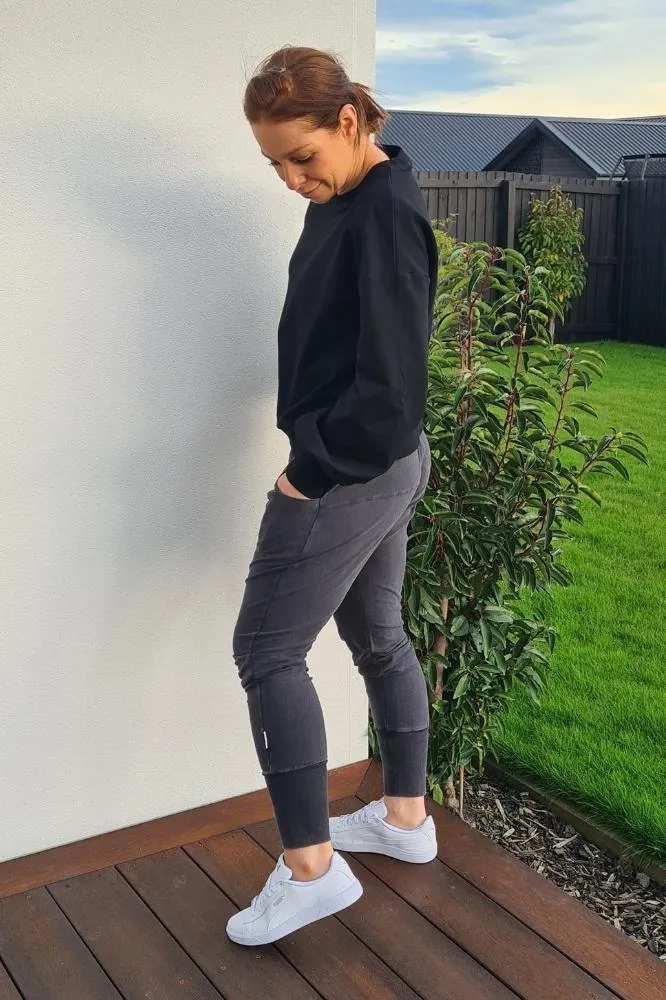 Homelee Apartment Pants Stonewash