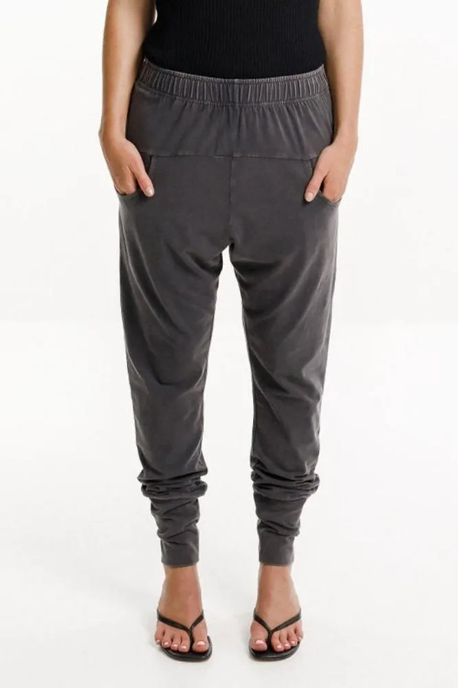 Homelee Apartment Pants Stonewash