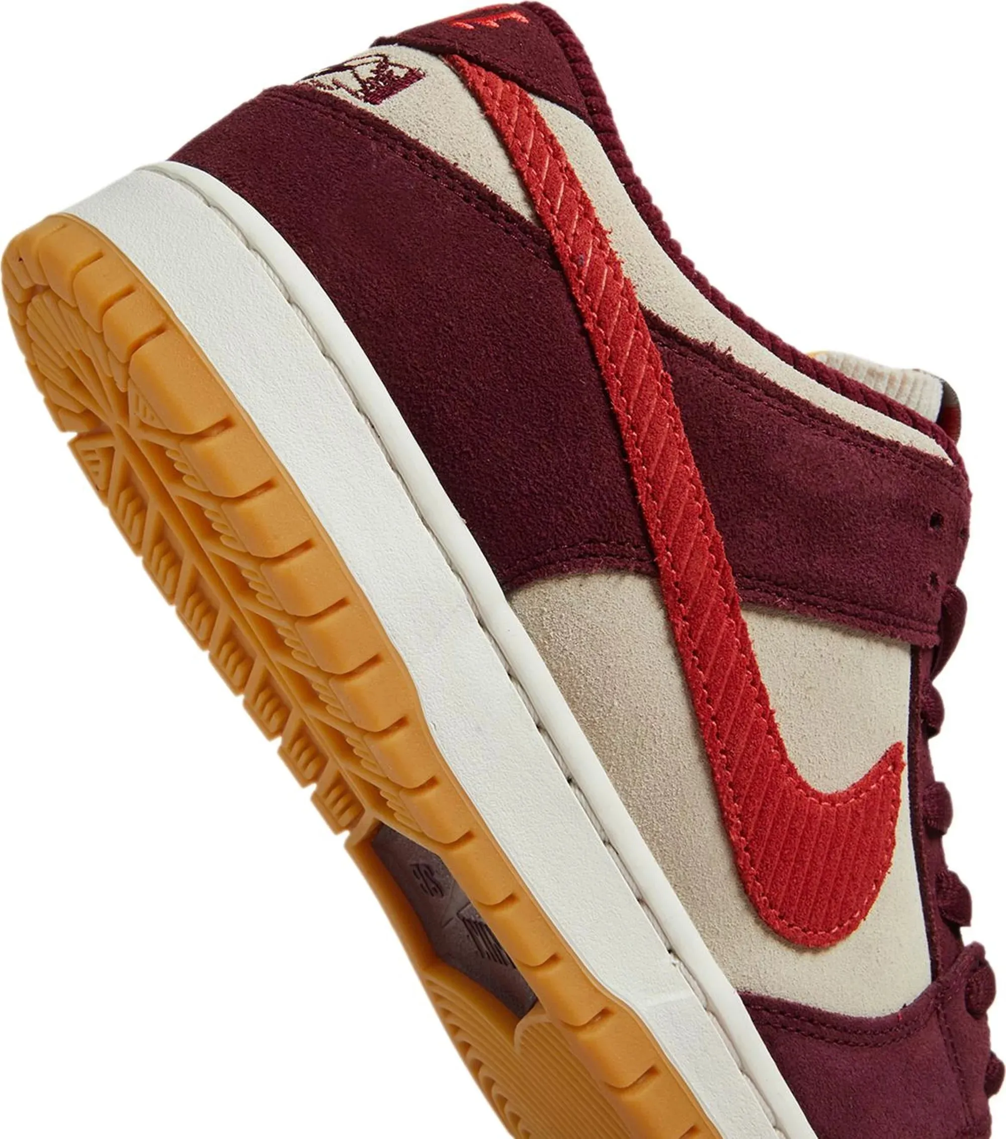 Nike Dunk Low SB Skate Like a Girl