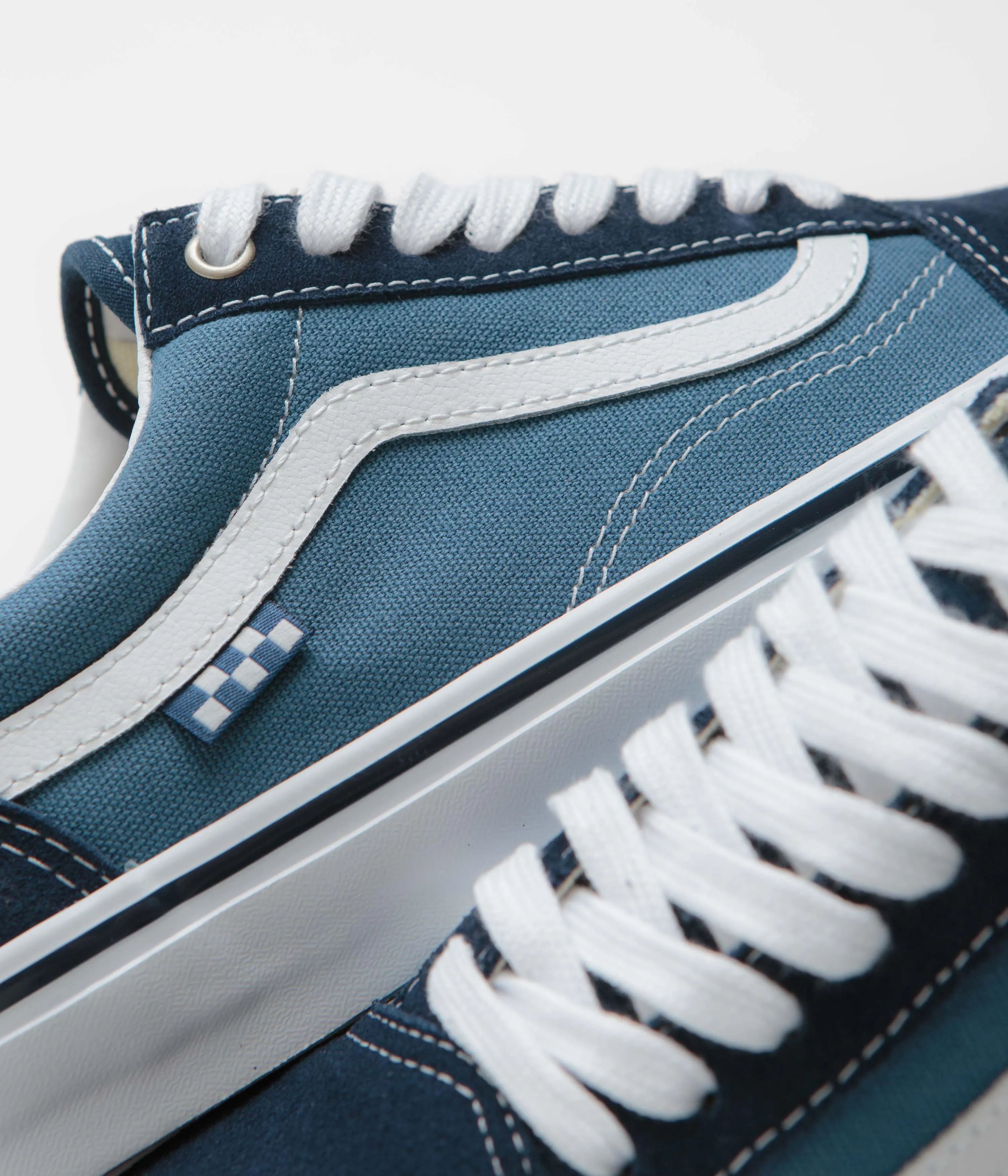 Vans Skate Old Skool Shoes - Navy / White
