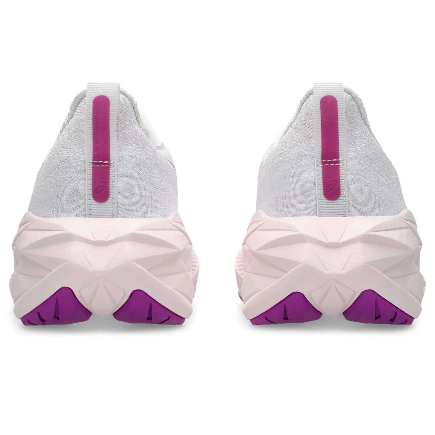 Women's Asics Novablast 4